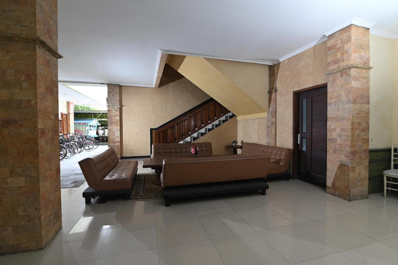 Mcm Hotel Wisata Bojonegoro Eksteriør bilde